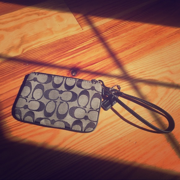 Coach Wristlet - Picture 1 of 2